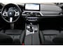 BMW 5-Serie Touring 530e xDrive M-sport 292pk Pano Leer Camera ACC DAB Apple CarPlay