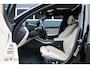 BMW 3-Serie 330e M-Sport | Laser | Pano | HUD | Harman Kardon | Park Pakket | Trekhaak