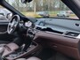 BMW X1 sDrive20i 192pk High Executive M-Sport | Navi | Apple Carplay | Adap.Cruise | Leder+Verwarmd+Elek.Verstel | Panorama Schuifdak | Keyless Entry | Led Koplampen | Privacy Glass | 19''lm