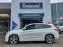 BMW X1 sDrive20i 192pk High Executive M-Sport | Navi | Apple Carplay | Adap.Cruise | Leder+Verwarmd+Elek.Verstel | Panorama Schuifdak | Keyless Entry | Led Koplampen | Privacy Glass | 19''lm