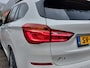 BMW X1 sDrive20i 192pk High Executive M-Sport | Navi | Apple Carplay | Adap.Cruise | Leder+Verwarmd+Elek.Verstel | Panorama Schuifdak | Keyless Entry | Led Koplampen | Privacy Glass | 19''lm
