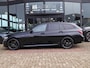 BMW 3-Serie Touring 320d xDrive High Executive | M-Sport | Camera | Trekhaak | Pano | Keyless