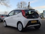 Toyota Aygo 1.0 VVT-i x-play | 1e eigenaar | Dealer OH | Airco | Camera | Bluetooth | Led