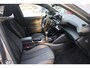 Peugeot 2008 1.2 100PK ALLURE PACK | NAVIGATIE | ACHTERUITRIJ CAMERA | APPLE CARPLAY/ANDROID AUTO | LICHTMETALEN VELGEN 17" | CRUISE CONTROL | LED KOPLAMPEN | DAB+ RADIO | CLIMATE CONTROL |