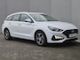 Hyundai i30 Wagon 1.0 T-GDi MHEV Comfort Smart Automaat / Navigatie via Apple Carplay of Android Auto / Stuur en Stoel verwarming / Achteruitrijcamera / Cruise control / Keyless Entry/Start / Climate control /