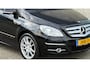 Mercedes-Benz B-klasse 180 5DRS AUT 2010 Zwart PDC|CRUISE