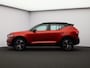 Volvo XC40 2.0 B4 R-Design / Pan. dak / Harman Kardon / Elektr. bed. stoelen / 360 camera / Standkachel / Stoel+stuur+achterbankverwarming / Full LED