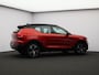 Volvo XC40 2.0 B4 R-Design / Pan. dak / Harman Kardon / Elektr. bed. stoelen / 360 camera / Standkachel / Stoel+stuur+achterbankverwarming / Full LED