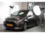 Toyota Yaris 1.5 Hybrid 130 Executive Aut. PANORAMADAK + JBL AUDIO + NAVIGATIE GROOT SCHERM + HEAD-UP + ADAPT.CRUISE + LED-KOPLAMPEN + CAMERA + DODEHOEK MELDING + LANE ASSIST + STOEL-&STUURVERWARMING + PARKSENSOREN V&A + 17" LM-VELGEN!!