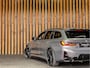 BMW 3-Serie Touring 330e 292PK High Executive M-Sport | PANO | KEYLESS | MEMORY | SFEERVERLICHTING | 360 | STOELVERWARMING |