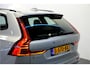 Volvo XC60 2.0 B5 MHEV 195kW/265pk Aut8 Plus Dark GOOGLE DASH&SERVICES + HIGH PERF AUDIO + PILOT ASSIST + HEAD-UP DISPLAY + ADAPT.CRUISE + STANDKACHEL + STOELVERWARMING V&A + BLIS + LANE ASSIST + STUURVERWARMING + ON-CALL + EL.TREKHAAK + PARKSENSOREN + 20" LM-VELGEN