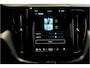 Volvo XC60 2.0 B5 MHEV 195kW/265pk Aut8 Plus Dark GOOGLE DASH&SERVICES + HIGH PERF AUDIO + PILOT ASSIST + HEAD-UP DISPLAY + ADAPT.CRUISE + STANDKACHEL + STOELVERWARMING V&A + BLIS + LANE ASSIST + STUURVERWARMING + ON-CALL + EL.TREKHAAK + PARKSENSOREN + 20" LM-VELGEN