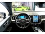Volvo XC60 2.0 B5 MHEV 195kW/265pk Aut8 Plus Dark GOOGLE DASH&SERVICES + HIGH PERF AUDIO + PILOT ASSIST + HEAD-UP DISPLAY + ADAPT.CRUISE + STANDKACHEL + STOELVERWARMING V&A + BLIS + LANE ASSIST + STUURVERWARMING + ON-CALL + EL.TREKHAAK + PARKSENSOREN + 20" LM-VELGEN