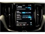 Volvo XC60 2.0 B5 MHEV 195kW/265pk Aut8 Plus Dark GOOGLE DASH&SERVICES + HIGH PERF AUDIO + PILOT ASSIST + HEAD-UP DISPLAY + ADAPT.CRUISE + STANDKACHEL + STOELVERWARMING V&A + BLIS + LANE ASSIST + STUURVERWARMING + ON-CALL + EL.TREKHAAK + PARKSENSOREN + 20" LM-VELGEN