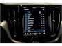 Volvo XC60 2.0 B5 MHEV 195kW/265pk Aut8 Plus Dark GOOGLE DASH&SERVICES + HIGH PERF AUDIO + PILOT ASSIST + HEAD-UP DISPLAY + ADAPT.CRUISE + STANDKACHEL + STOELVERWARMING V&A + BLIS + LANE ASSIST + STUURVERWARMING + ON-CALL + EL.TREKHAAK + PARKSENSOREN + 20" LM-VELGEN