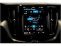 Volvo XC60 2.0 B5 MHEV 195kW/265pk Aut8 Plus Dark GOOGLE DASH&SERVICES + HIGH PERF AUDIO + PILOT ASSIST + HEAD-UP DISPLAY + ADAPT.CRUISE + STANDKACHEL + STOELVERWARMING V&A + BLIS + LANE ASSIST + STUURVERWARMING + ON-CALL + EL.TREKHAAK + PARKSENSOREN + 20" LM-VELGEN