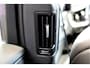 Volvo XC60 2.0 B5 MHEV 195kW/265pk Aut8 Plus Dark GOOGLE DASH&SERVICES + HIGH PERF AUDIO + PILOT ASSIST + HEAD-UP DISPLAY + ADAPT.CRUISE + STANDKACHEL + STOELVERWARMING V&A + BLIS + LANE ASSIST + STUURVERWARMING + ON-CALL + EL.TREKHAAK + PARKSENSOREN + 20" LM-VELGEN