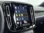 Volvo XC40 Recharge Core 70 kWh | Stoel + Stuurverwarming | Warmtepomp | PDC V+A en Camera | All Season banden | Navigatie |