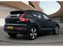 Volvo XC40 Recharge Core 70 kWh | Stoel + Stuurverwarming | Warmtepomp | PDC V+A en Camera | All Season banden | Navigatie |