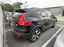 Volvo XC40 Recharge Core 70 kWh | Stoel + Stuurverwarming | Warmtepomp | PDC V+A en Camera | All Season banden | Navigatie |