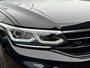 Volkswagen Tiguan 1.5 TSI Automaat R-Line Black Style Panodak 20 Inch