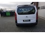 Citroën Berlingo 1.2 PURETECH AUTOMAAT 131PK FEEL 5P 5STOELEN MET RECENT NIEUWE DISTRIBUTIERIEM!! NAVIGATIE ANDROID-APPLECARPLAY AIRCO CRUISECONTROL PARKEERSENSOREN 2X SCHUIFDEUR BLUETOOTH 4X ELECTR.RAMEN-SPIEGELS