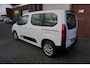 Citroën Berlingo 1.2 PURETECH AUTOMAAT 131PK FEEL 5P 5STOELEN MET RECENT NIEUWE DISTRIBUTIERIEM!! NAVIGATIE ANDROID-APPLECARPLAY AIRCO CRUISECONTROL PARKEERSENSOREN 2X SCHUIFDEUR BLUETOOTH 4X ELECTR.RAMEN-SPIEGELS