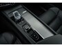 Volvo XC60 2.0 T6 Plug-in hybrid AWD Plus Black Edition | Bowers & Wilkins audio | Stoel-/Stuuverwarming | Head up Display | Adaptive Cruise Control | 360 Camera | 22" | Getint glas |Dodehoekdetectie | Keyless Entry |