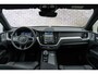 Volvo XC60 2.0 T6 Plug-in hybrid AWD Plus Black Edition | Bowers & Wilkins audio | Stoel-/Stuuverwarming | Head up Display | Adaptive Cruise Control | 360 Camera | 22" | Getint glas |Dodehoekdetectie | Keyless Entry |