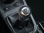 Volkswagen Up! 1.0 high up! | Met o.a. navigatie, cruise control, stoelverwarming en lichtmetalen velgen!