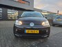 Volkswagen Up! 1.0 high up! | Met o.a. navigatie, cruise control, stoelverwarming en lichtmetalen velgen!