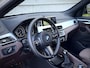 BMW X1 sDrive20i Centennial High Executive Origin. NL | Camera | HUD | Adaptive Cruise | Stoel & Stuurverwarming | Trekhaak afneembaar | Elektrische Lederen Sportstoelen met Memory | Dealer O.H.