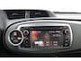 Toyota Yaris 1.0 VVT-i Aspiration | Airco | Achteruitrijcamera | Bluetooth |