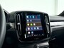 Volvo EX40 Single Motor Plus 70 kWh | Parkeercamera | Stoel- en Stuurverwarming | Trekhaak
