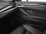 BMW 5-Serie 520i Luxury Edition | Leder | Trekhaak | Stoelverwarming | Memory | Navigatie | Bi-Xenon | Bluetooth | 18'' | Parkeerhulp | Climate control | Cruise control