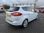 Ford C-Max 1.5 Titanium | Met o.a. cruise control, elektrische achterklep, elektrische verstelbare best. stoel, navigatie en pano!
