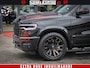 Dodge Ram COBRA EDITION | All-In Prijs | Limited Night High Output 540HP 706Nm | Massage + Full Option | De Meest Luxe en Volle Pick-Up in zijn Klasse | Cobra pakket tegen meerprijs! | Comfortabele Dubbele Cabine met Royale 5 Zitplaatsen | BPM vrij | Nu Leverbaar uit Voorraad | Voorraad Nr 2335 - 5153 |