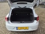 Renault Clio 1.6 E-Tech A/T Hybrid 140 Intens | Navi | Stoel verw. |