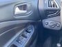 Ford Kuga 1.5 EcoBoost ST-LINE / Cruise-Control / Climate-Control / Stoel-/Stuurverwarming / Elektr.-Trekhaak / Apple-Carplay & Android-Auto / Keyless / Elektr.-Achterklep / DAB Radio-Bluetooth / Navi / PDC V+A met Camera / 18'' LMV / All-Season / ENZ.