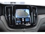 Volvo XC60 T6 340PK Automaat Recharge AWD Inscription / Adaptieve cruise control / BLIS / Panoramadak / Stoel - en stuurverwarming / Keyless entry / Elektrische stoelen / Parkeersensoren met 360 camera