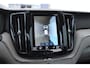 Volvo XC60 T6 340PK Automaat Recharge AWD Inscription / Adaptieve cruise control / BLIS / Panoramadak / Stoel - en stuurverwarming / Keyless entry / Elektrische stoelen / Parkeersensoren met 360 camera