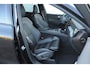 Volvo XC60 T6 350PK Automaat AWD Plus Black Edition / Adaptieve cruise control / BLIS / Panoramadak / Stoel - en stuurverwarming / Keyless entry / Elektrische stoelen / Parkeersensoren met 360 camera