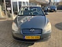 Hyundai Accent 1.4i Dynamic / SEDAN / APK JULI 2026 / NWE MODEL / AIRCO /