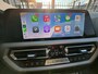BMW 3-Serie 318I Touring  Autom. Business Edit. + Camera + Led + Navi + D-glas