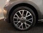 Volkswagen e-Up! e-up! Style 83 pk | Navigatie via App | Autom. airco | Parkeersensoren achter | Achteruitrijcamera | Cruise control | Stoelverwarming |