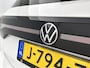 Volkswagen T-Cross 1.0 TSI Life 110 PK | Navigatie | Parkeersensoren | Adaptive Cruise Control | Climate Control | Keyless | Digital Cockpit Pro | DAB | LED | Lichtmetalen velgen |