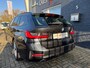 BMW 3-Serie 318I Touring  Autom. Business Edit. + Leder + Led + Navi + D-glas