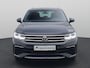 Volkswagen Tiguan 1.4TSIeHybrid 180kW/245PK R-Line Business+ DSG · Panoramadak · Trekhaak · Camera + Parkeersensoren