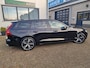 Volvo V60 2.0 B3 R-Design Panoramadak | B&W | NL Auto!