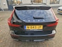 Volvo V60 2.0 B3 R-Design Panoramadak | B&W | NL Auto!
